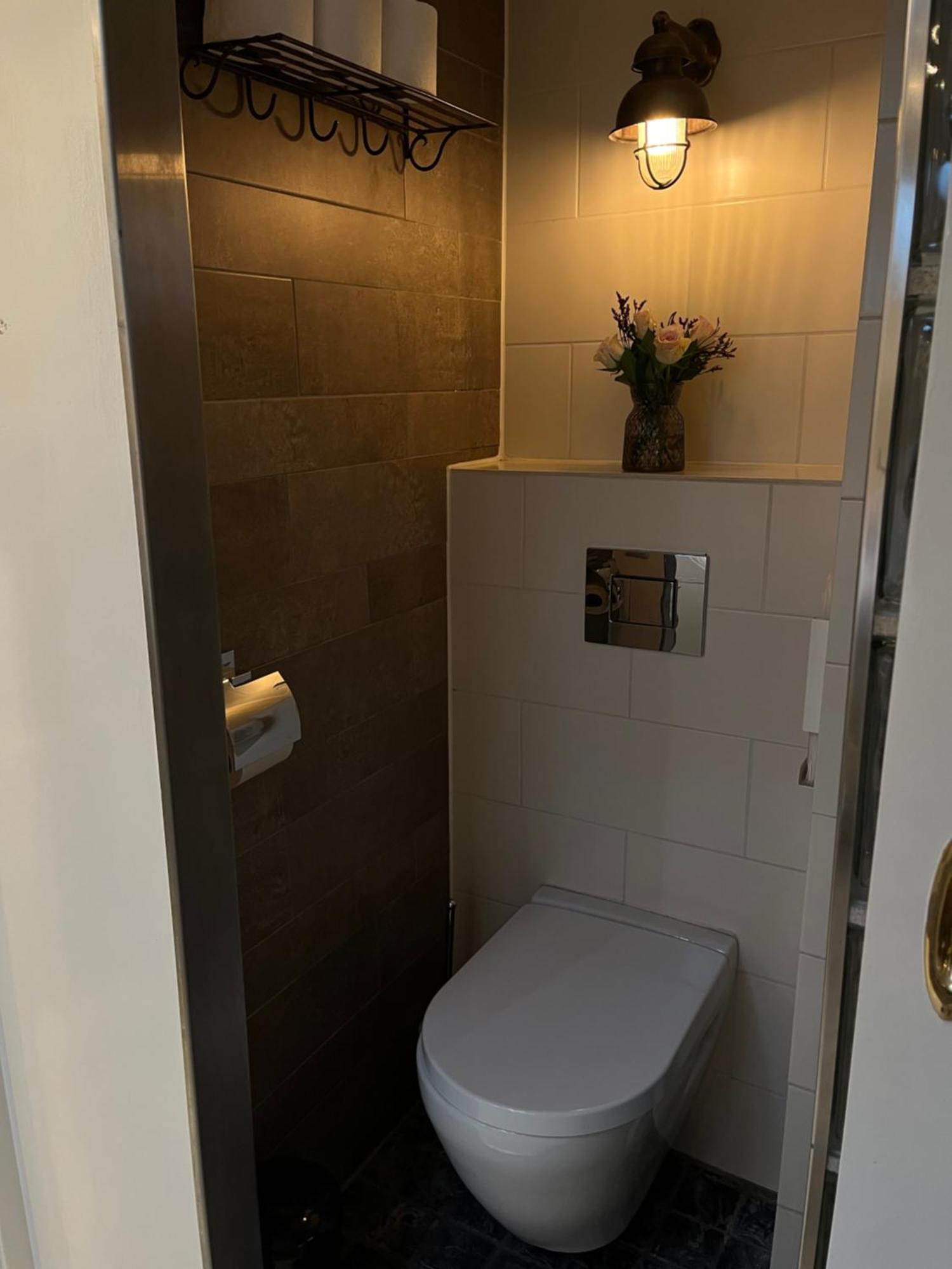 Accommodatie bij particulieren Woonboot Josja Amsterdam