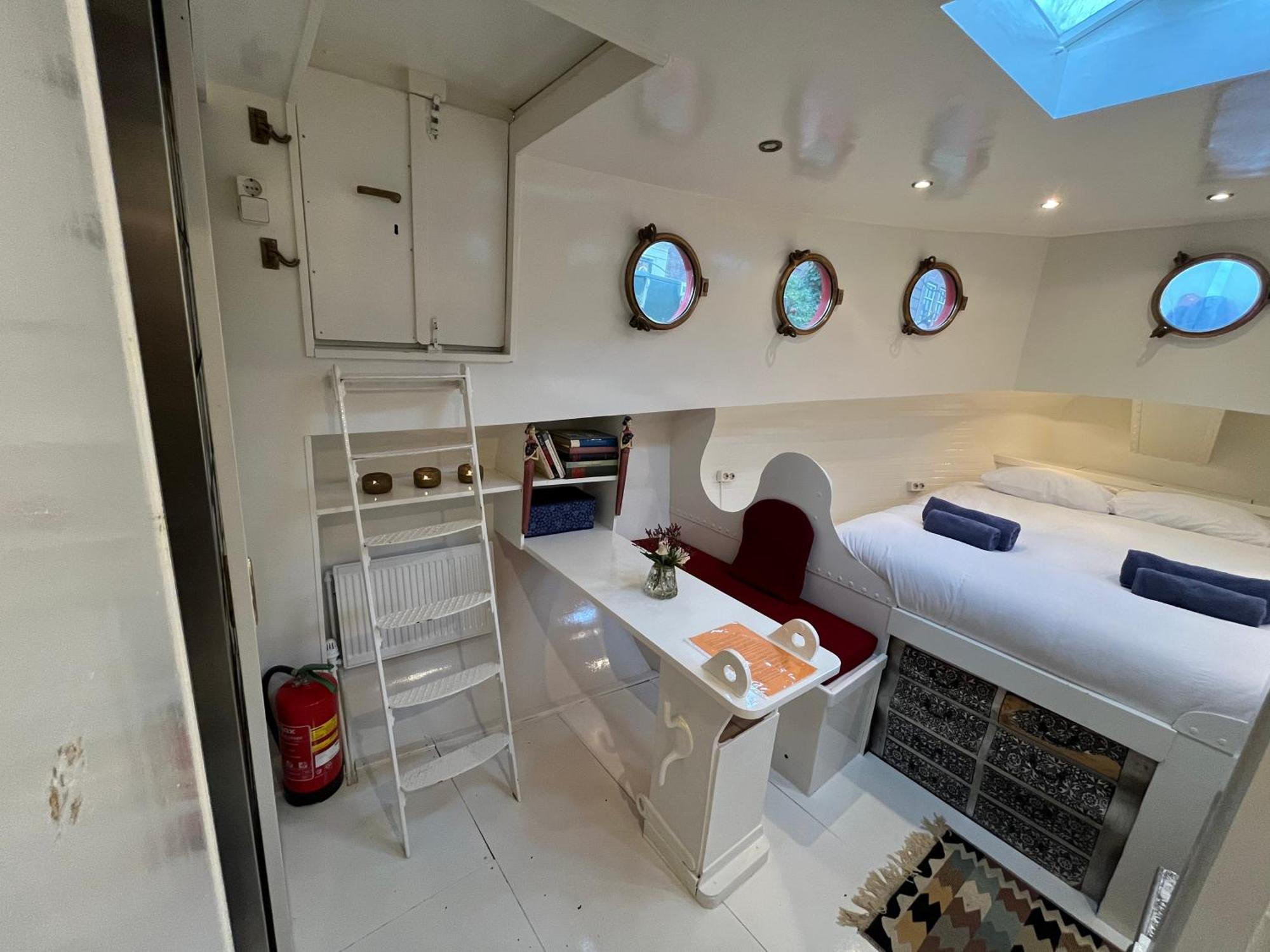 Accommodatie bij particulieren Woonboot Josja Amsterdam
