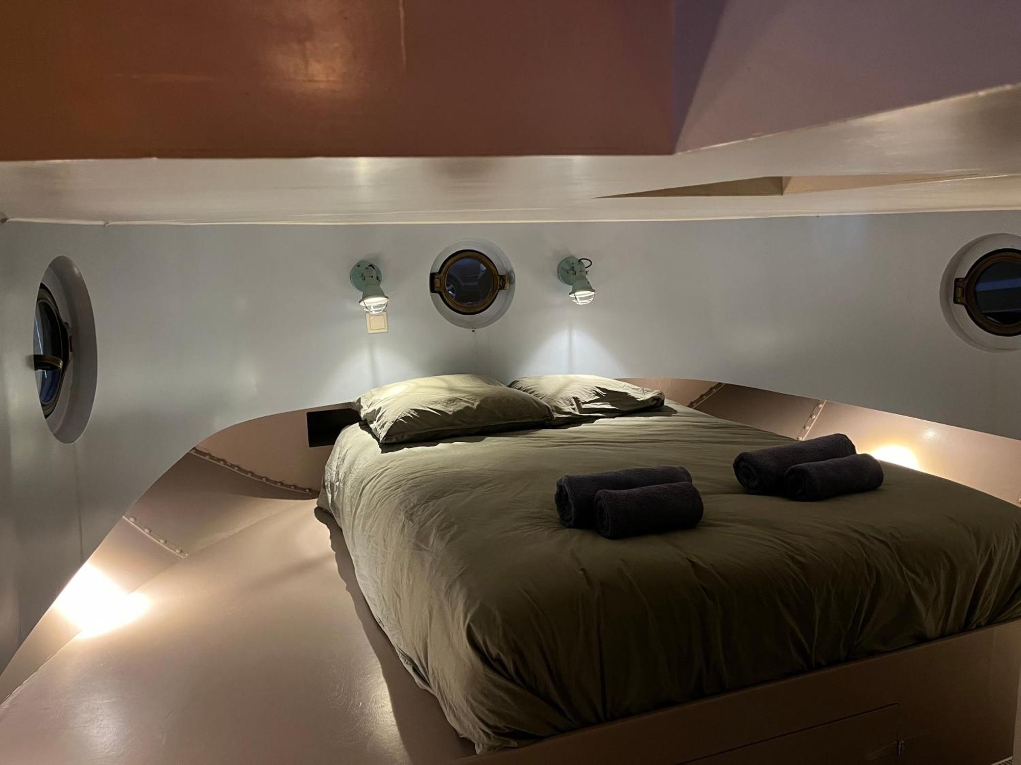 Woonboot Josja Accommodatie bij particulieren *